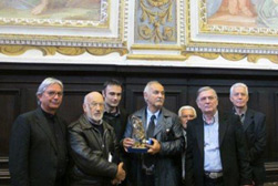 Fabriano, ottobre 2013: i fotografi ritirano il premio Gentile da Fabriano per il Manifesto Passaggio di Frontiera